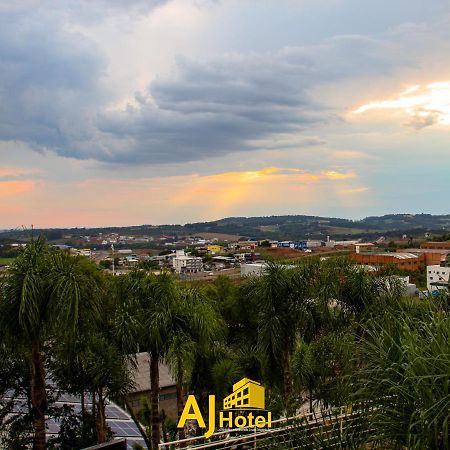 Aj Hotel Chapeco - Facil Acesso Patio Shopping E Rotula Da Bandeira Eksteriør bilde